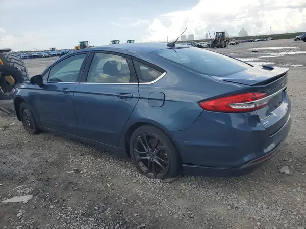 3FA6P0G77JR200566 2018 FORD FUSION - Image 2