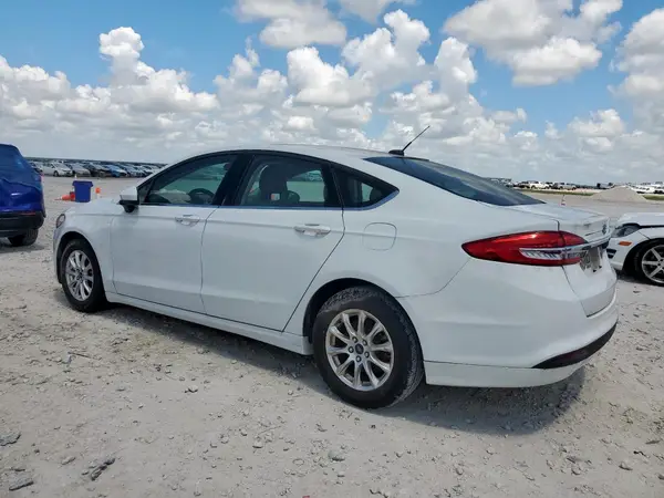 3FA6P0G77JR240159 2018 FORD FUSION - Image 2