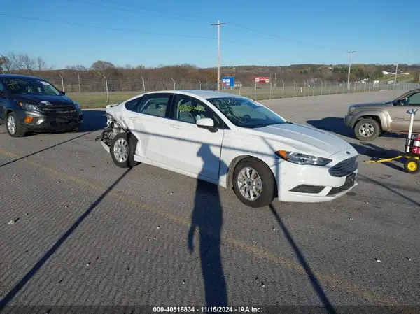 3FA6P0G77JR272948 2018 FORD FUSION - Image 1