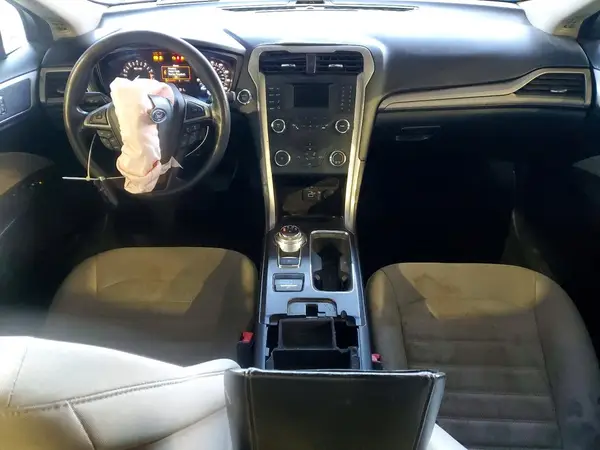 3FA6P0G77KR134067 2019 FORD FUSION - Image 8