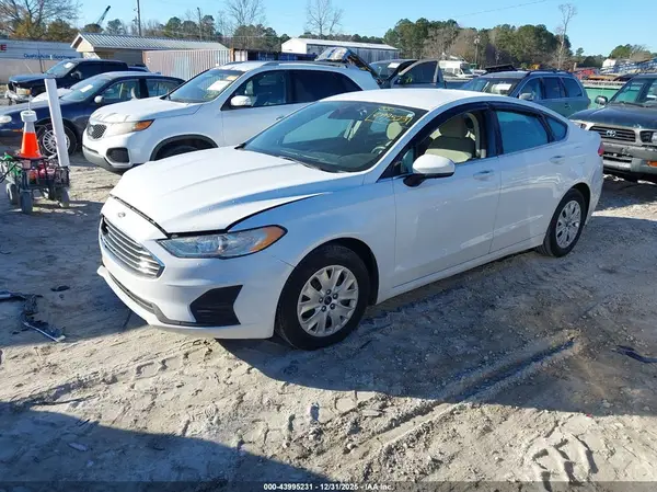 3FA6P0G77KR159700 2019 FORD FUSION - Image 2