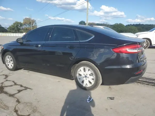 3FA6P0G77KR162483 2019 FORD FUSION - Image 2