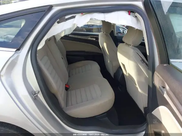 3FA6P0G77KR190106 2019 FORD FUSION - Image 8