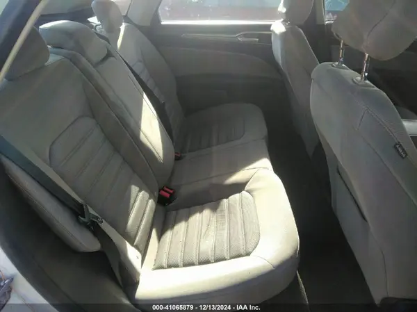 3FA6P0G77KR193426 2019 FORD FUSION - Image 8