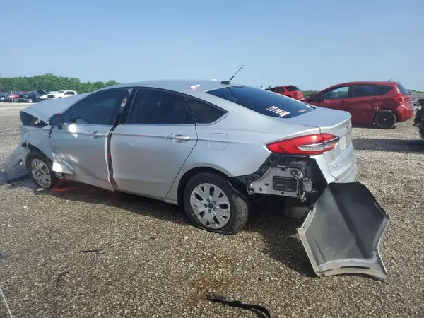 3FA6P0G77KR213562 2019 FORD FUSION - Image 2