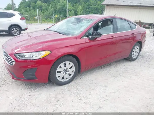 3FA6P0G77KR215022 2019 FORD FUSION - Image 2