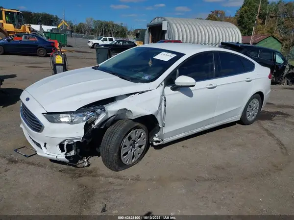 3FA6P0G77KR229728 2019 FORD FUSION - Image 2