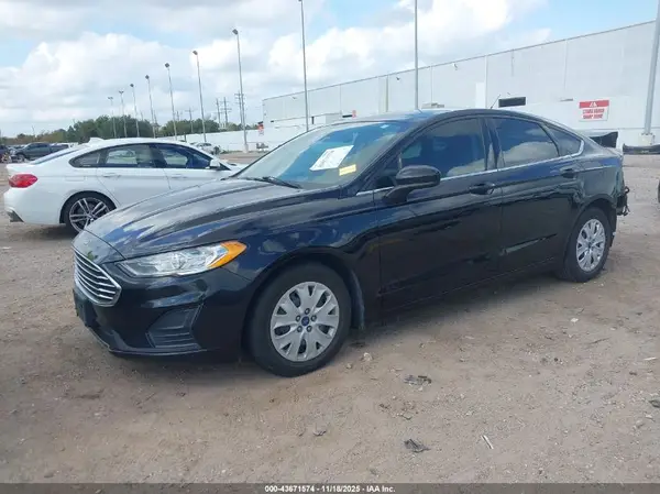 3FA6P0G77KR268190 2019 FORD FUSION - Image 2