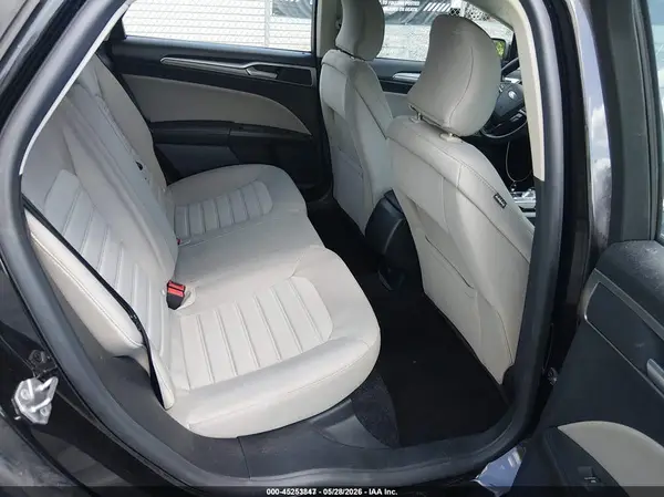 3FA6P0G77KR274006 2019 FORD FUSION - Image 8