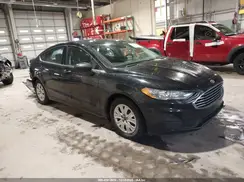 3FA6P0G77KR281196 2019 FORD FUSION