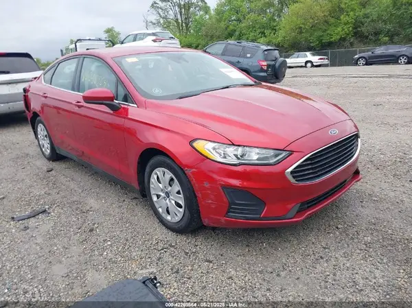 3FA6P0G77LR110627 2020 FORD FUSION - Image 1