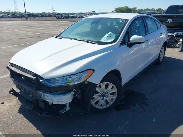 3FA6P0G77LR212378 2020 FORD FUSION - Image 2
