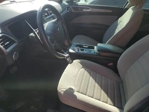 3FA6P0G77LR225180 2020 FORD FUSION - Image 8