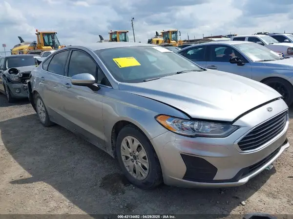 3FA6P0G77LR228712 2020 FORD FUSION - Image 1