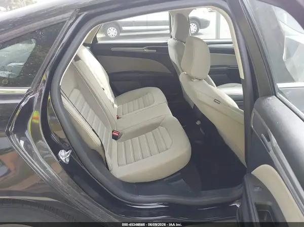 3FA6P0G77LR236230 2020 FORD FUSION - Image 8