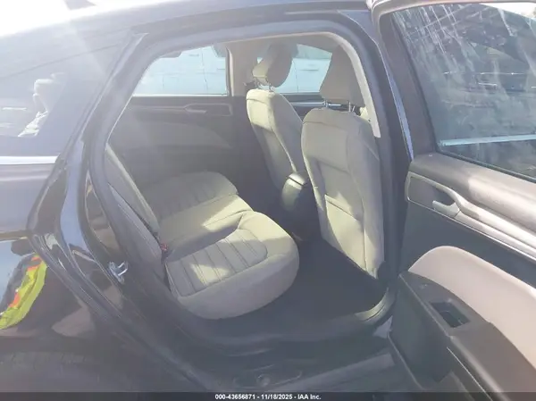 3FA6P0G77LR250080 2020 FORD FUSION - Image 8
