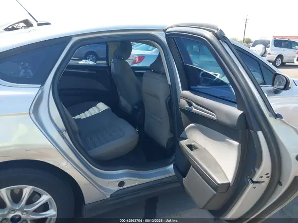 3FA6P0G78GR126776 2016 FORD FUSION - Image 8