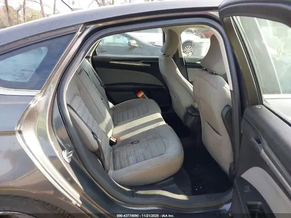 3FA6P0G78GR237764 2016 FORD FUSION - Image 8