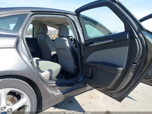 3FA6P0G78GR244049 2016 FORD FUSION - Image 8