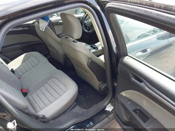 3FA6P0G78GR245055 2016 FORD FUSION - Image 8