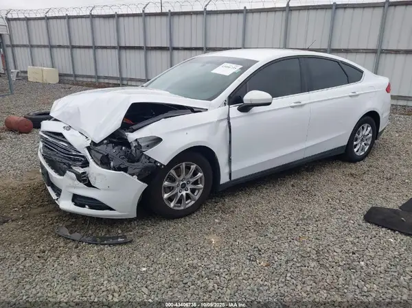 3FA6P0G78GR315024 2016 FORD FUSION - Image 2