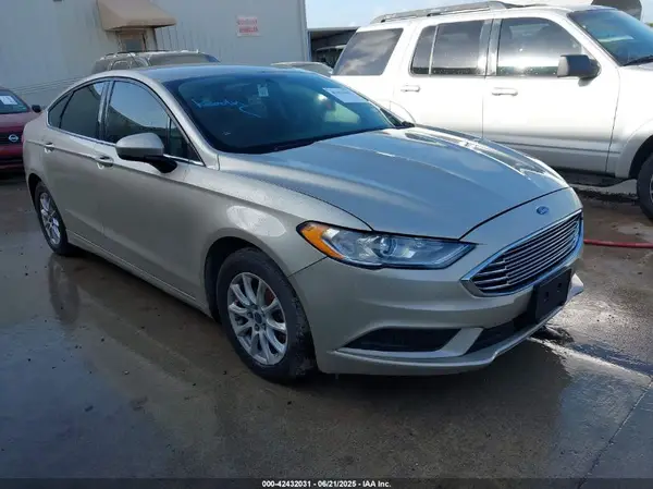 3FA6P0G78HR104794 2017 FORD FUSION - Image 1