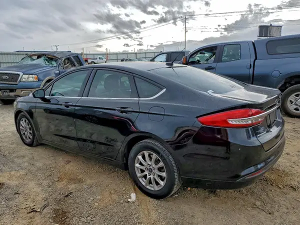 3FA6P0G78HR155082 2017 FORD FUSION - Image 2