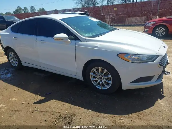 3FA6P0G78HR236261 2017 FORD FUSION - Image 1