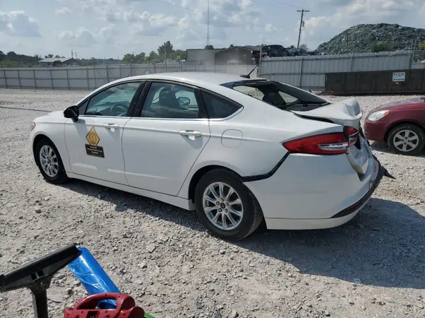 3FA6P0G78HR382692 2017 FORD FUSION - Image 2