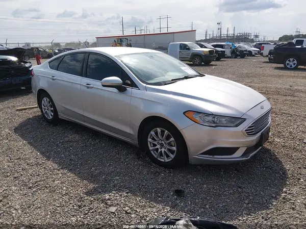 3FA6P0G78JR109516 2018 FORD FUSION - Image 1