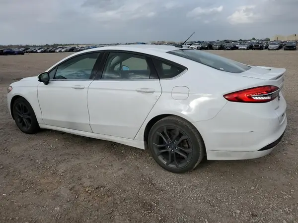 3FA6P0G78JR284705 2018 FORD FUSION - Image 2