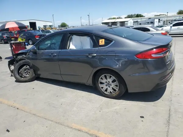 3FA6P0G78KR149273 2019 FORD FUSION - Image 2