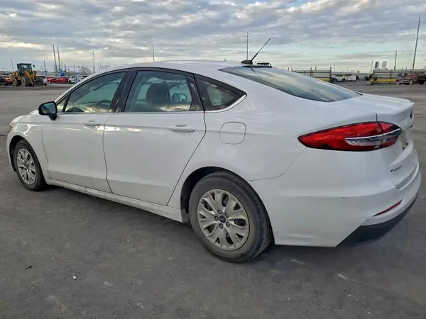 3FA6P0G78KR250409 2019 FORD FUSION - Image 2