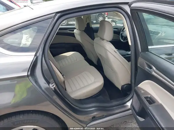 3FA6P0G78LR105002 2020 FORD FUSION - Image 8