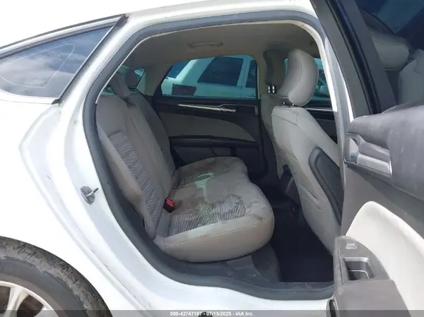 3FA6P0G79GR125748 2016 FORD FUSION - Image 8