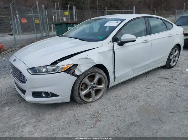 3FA6P0G79GR154781 2016 FORD FUSION - Image 2