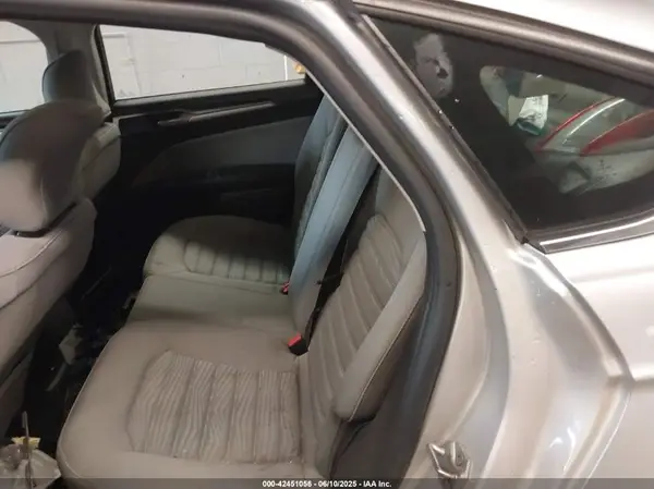 3FA6P0G79GR201081 2016 FORD FUSION - Image 8