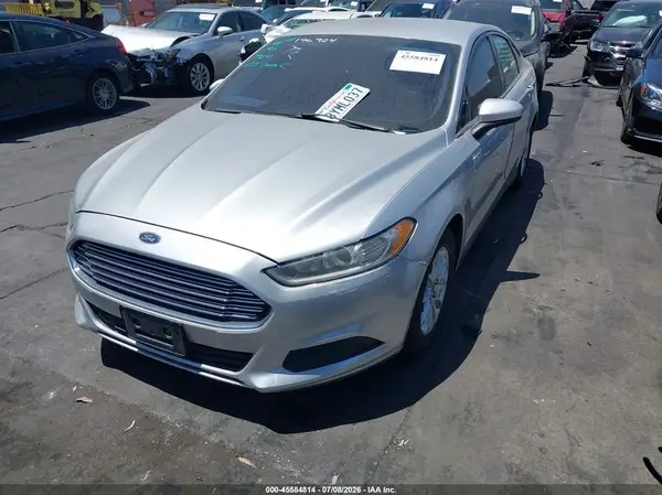 3FA6P0G79GR215529 2016 FORD FUSION - Image 2