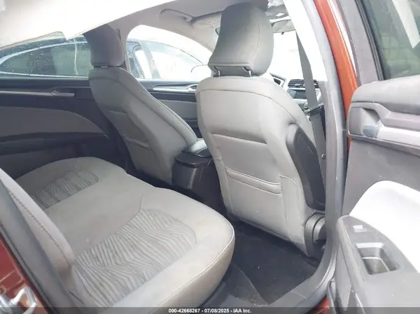 3FA6P0G79GR257652 2016 FORD FUSION - Image 8