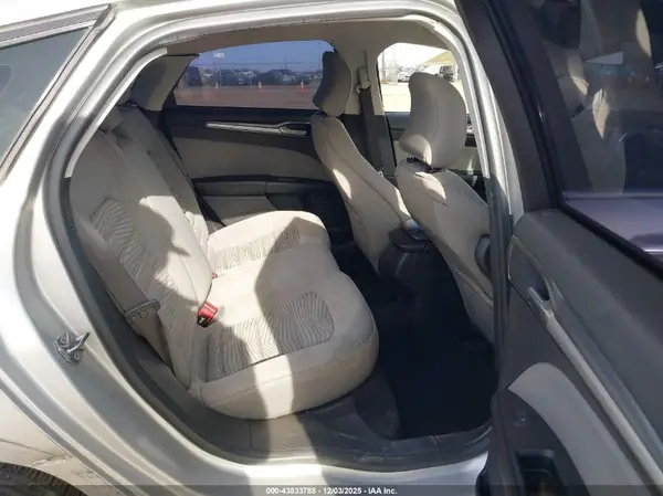 3FA6P0G79GR261975 2016 FORD FUSION - Image 8