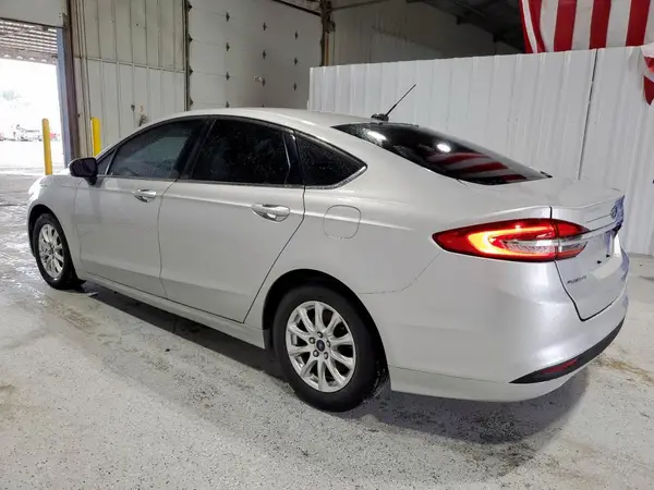 3FA6P0G79HR157102 2017 FORD FUSION - Image 2