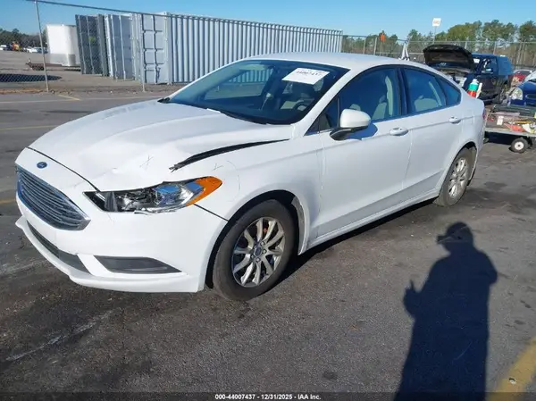 3FA6P0G79HR158122 2017 FORD FUSION - Image 2