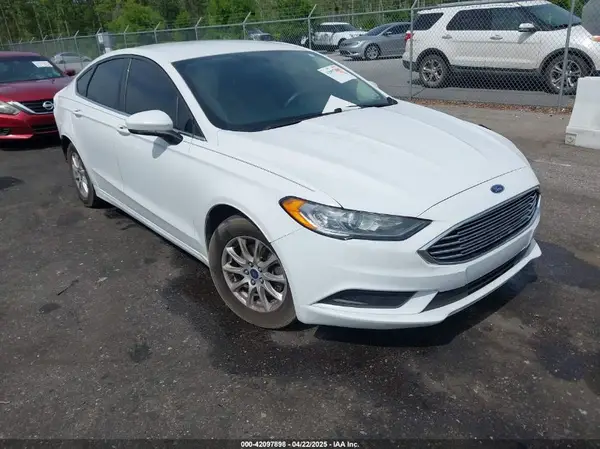 3FA6P0G79HR204483 2017 FORD FUSION - Image 1