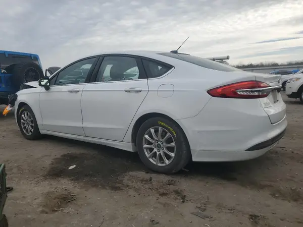 3FA6P0G79HR212597 2017 FORD FUSION - Image 2