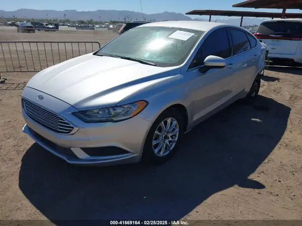 3FA6P0G79HR231909 2017 FORD FUSION - Image 2