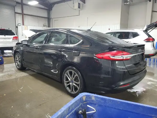 3FA6P0G79HR340404 2017 FORD FUSION - Image 2
