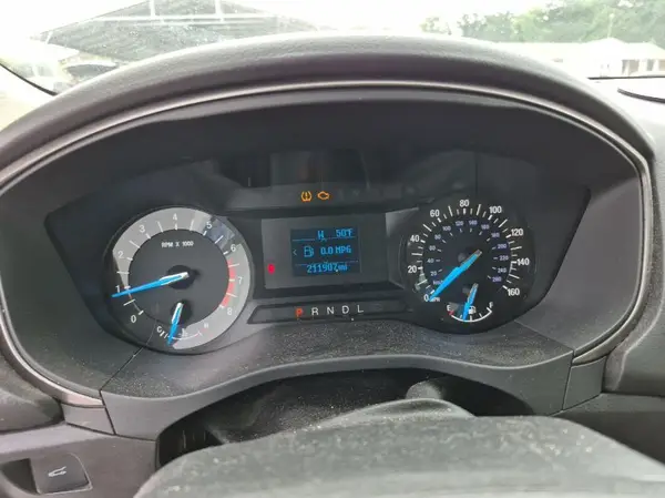 3FA6P0G79HR359082 2017 FORD FUSION - Image 1