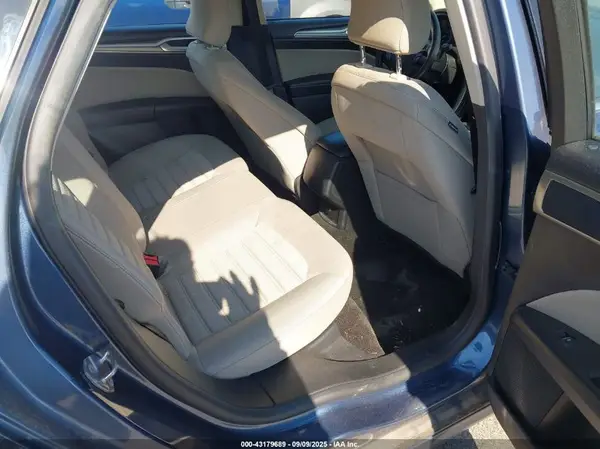 3FA6P0G79JR270361 2018 FORD FUSION - Image 8
