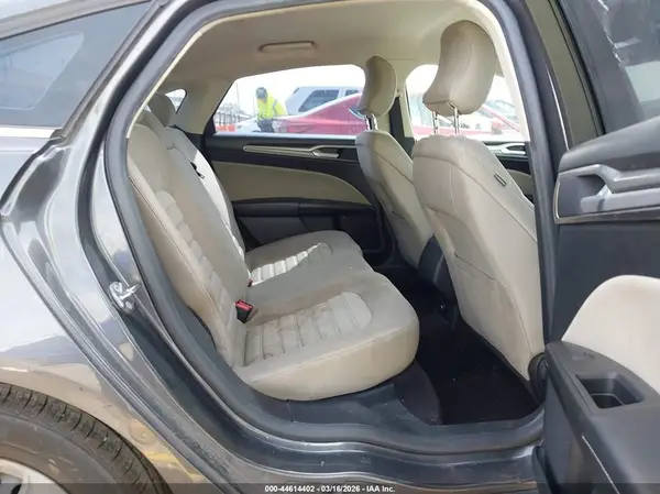 3FA6P0G79KR132398 2019 FORD FUSION - Image 8