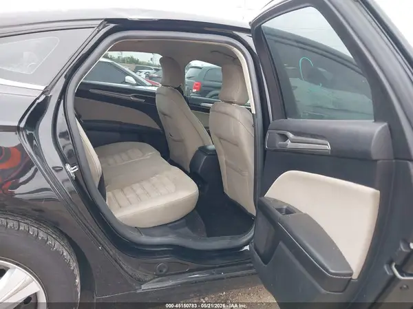 3FA6P0G79KR133373 2019 FORD FUSION - Image 8